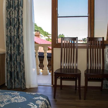 גגרה Hotel San Arda מראה חיצוני תמונה