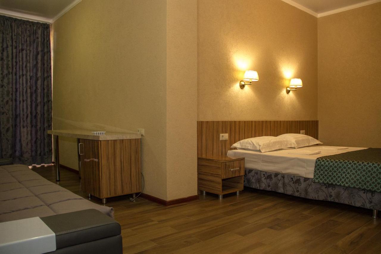 גגרה Hotel San Arda מראה חיצוני תמונה